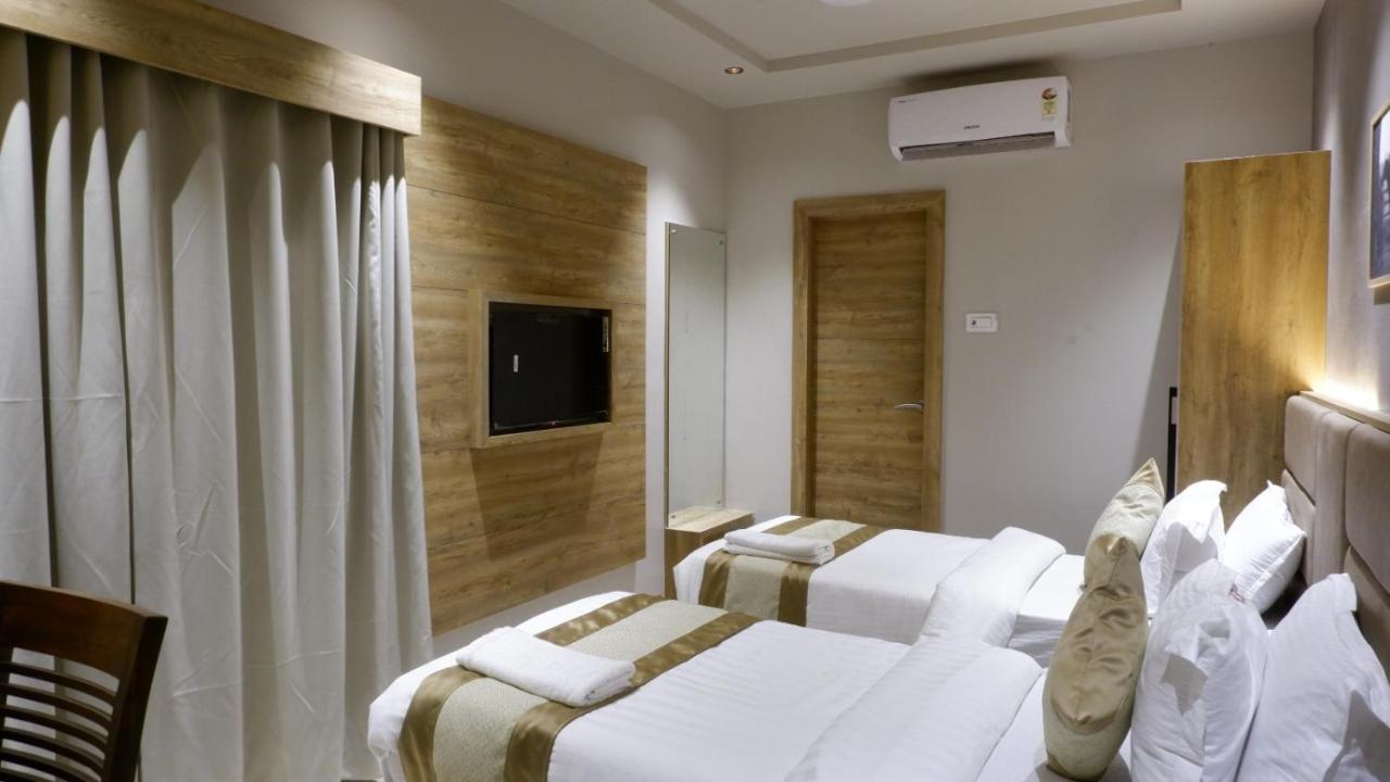 Hotel Amber Paramount مومباي المظهر الخارجي الصورة